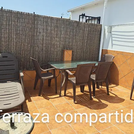 Lola 1 Apartment Nerja
