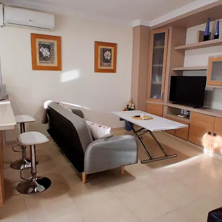 Lola 1 * Nerja